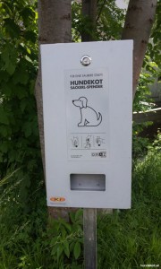 Sackerlspender Hundekot